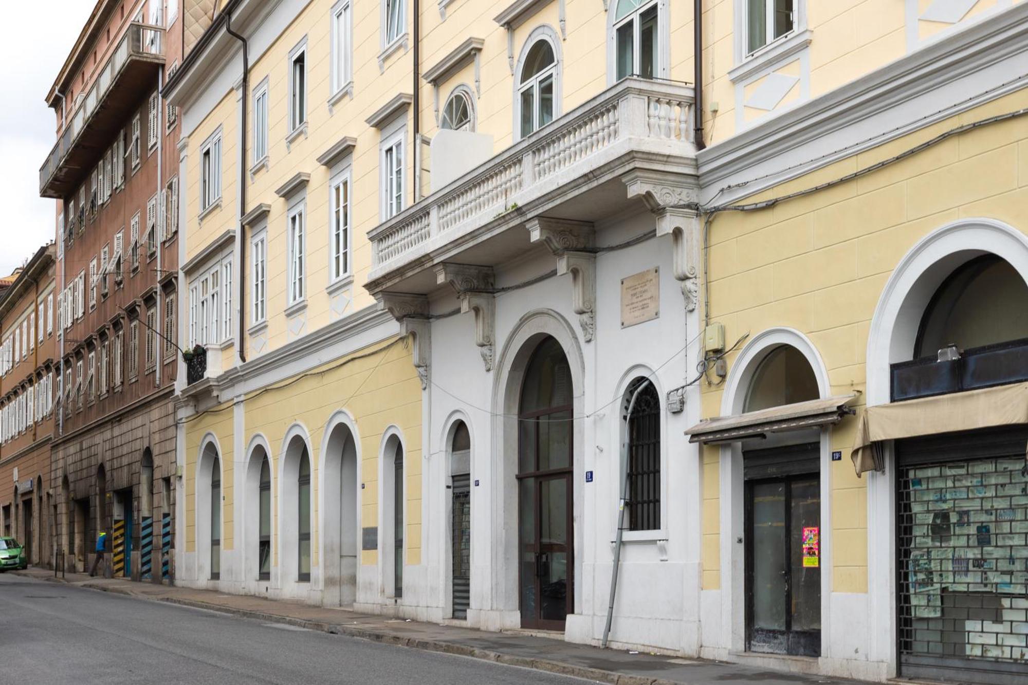 Arcobaleno Trieste Via Udine 19 외부 사진